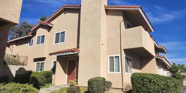 31909 Del Cielo Este