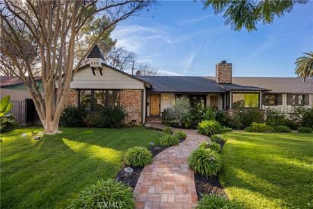 1406 W Valleyheart