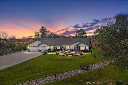 9841 Kehl Canyon
