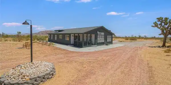 1001 Gibralter Road