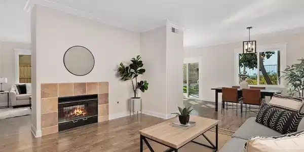 1283 Avenida Fragata