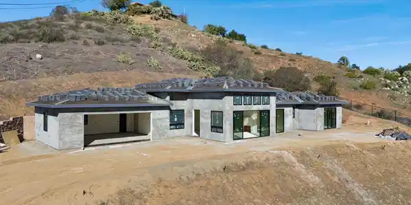 3916 Citrus Dr