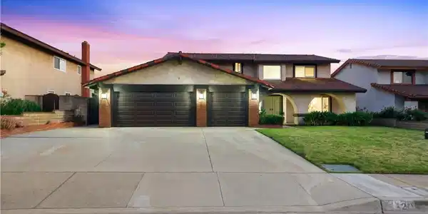 120 E Renwick Road