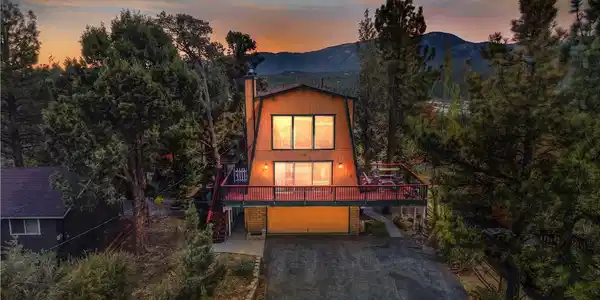 1100 Cedar Mountain