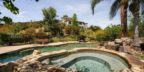 2656 Vista Del Mar Road