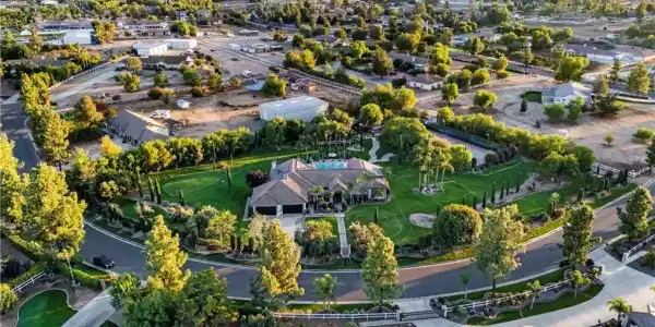 17325 High Country Circle