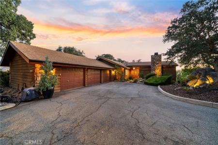 24100 Sorrel Court