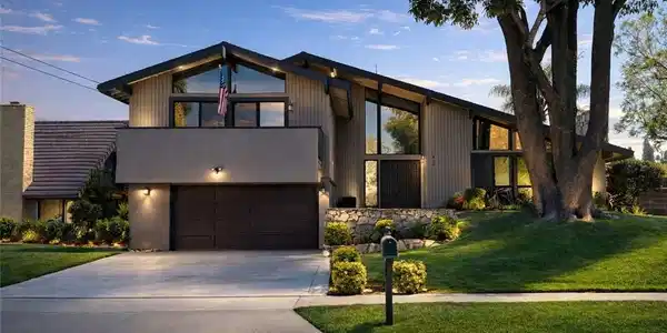 412 Lotus Court