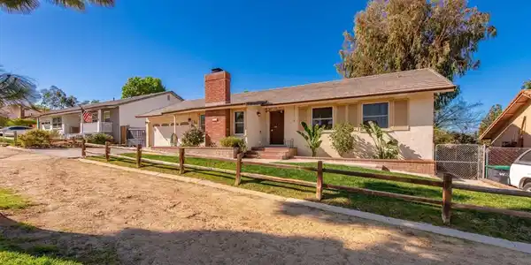 683 Languid Lane
