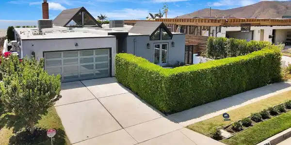 3631 Surfwood Road