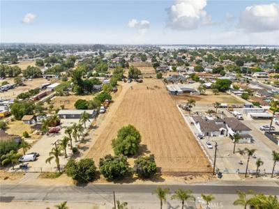18438 Hawthorne