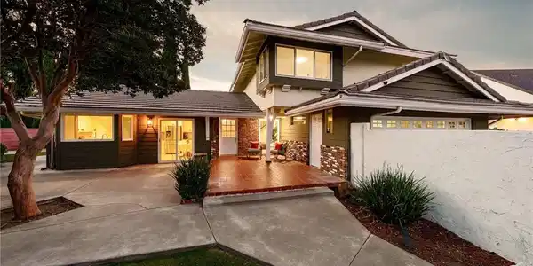 10865 Wystone