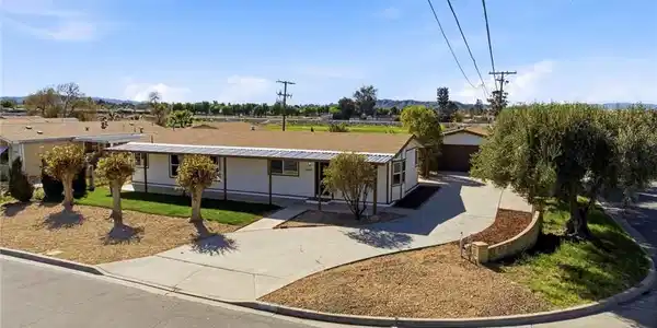24761 Wendell Drive