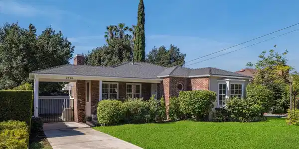 2426 New York Drive
