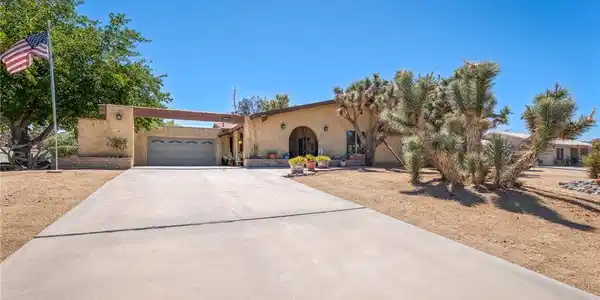 56661 Desert Gold Dr.