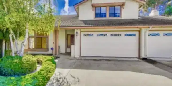 11525 Eaglesview Court