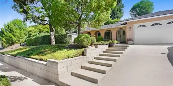 23847 Bower Cascade Place