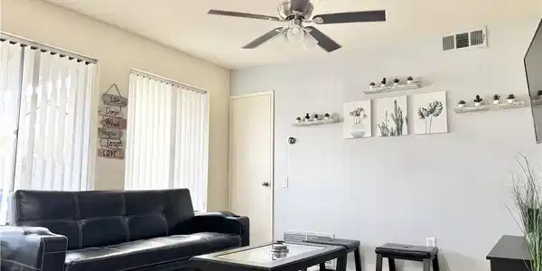 353 N Hermosa Dr