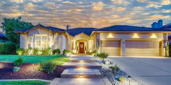 375 Camino Bailen