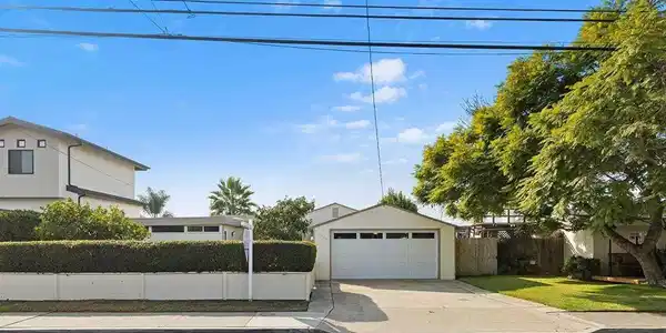 2522 Deerpark