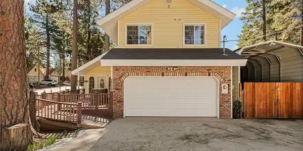 31713 Luring Pines