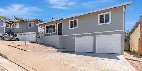 3810 Coronado Way