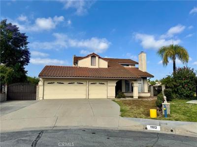 1102 N Deer Creek