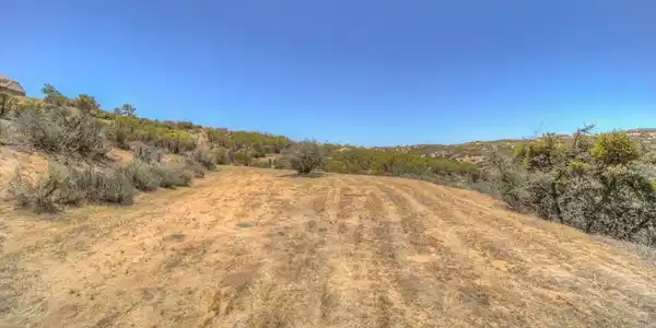 48805 Leaning Rock Court