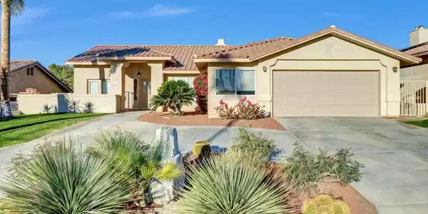 8567 Clubhouse Boulevard