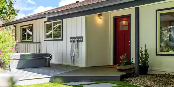 831 Calabasas Road