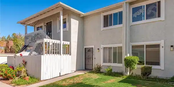 3424 Lockwood Court