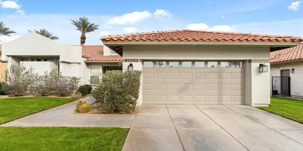 40262 Eastwood Lane