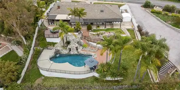 241 S Country Hill Road