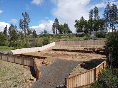506 Iris Lane