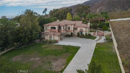 4954 Crestview Place