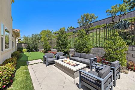 58 Alienta Lane