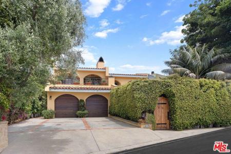 4370 Hillview Drive