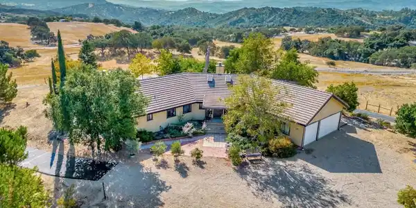 52467 Smith Road