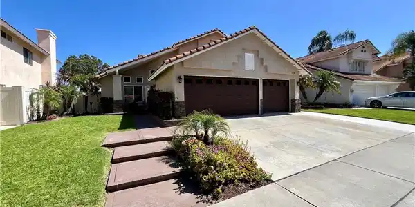 2636 Las Mercedes Lane