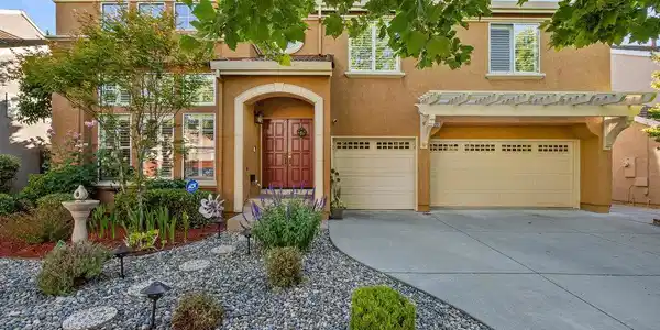 3223 Adelanto Lane