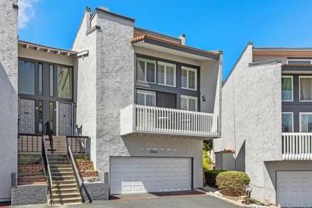2419 La Costa Avenue