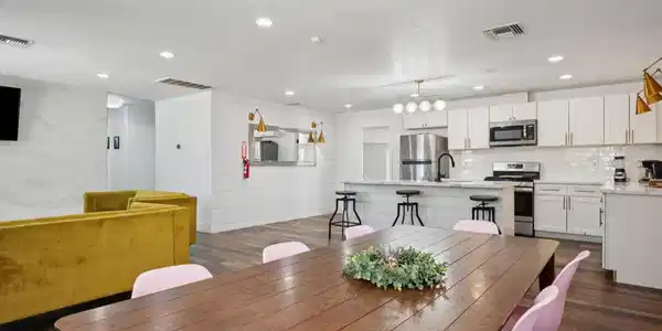5021 Roberts Road