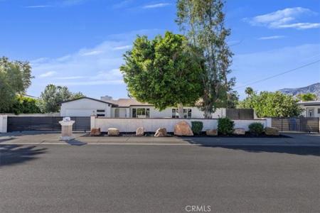 2811 E Sandia