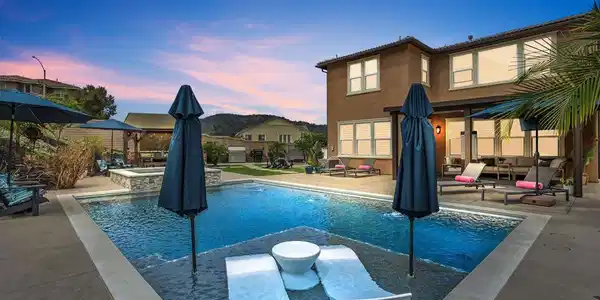303 Ventasso Way