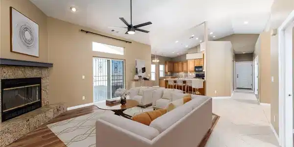 13212 Primavera Rd