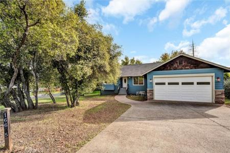 16605 Pinecrest Court