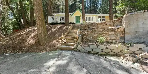 2254 Spring Oak Drive