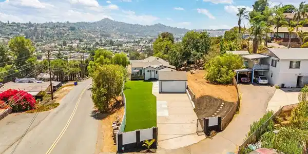 1162 Merritt Drive