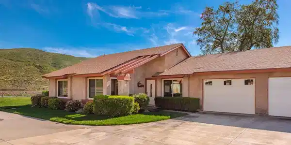 34120 Village 34