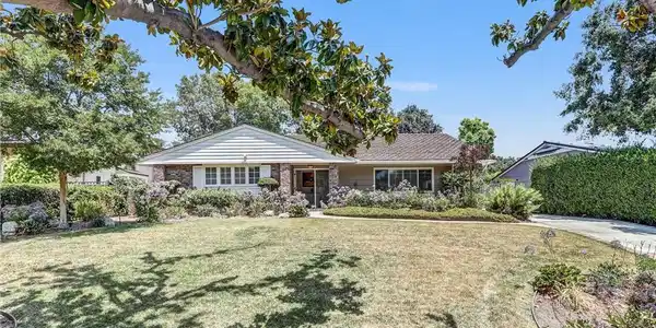 1482 Bedford Road